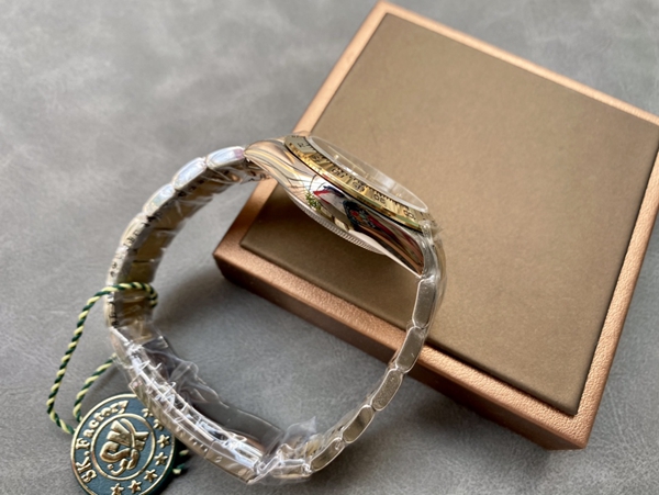 激安ロレックス内部構造